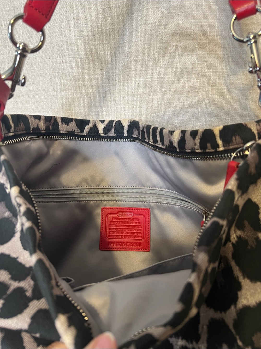 Coach Vintage Red Trim Leopard Print Shoulder Bag - Picture 5 of 6
